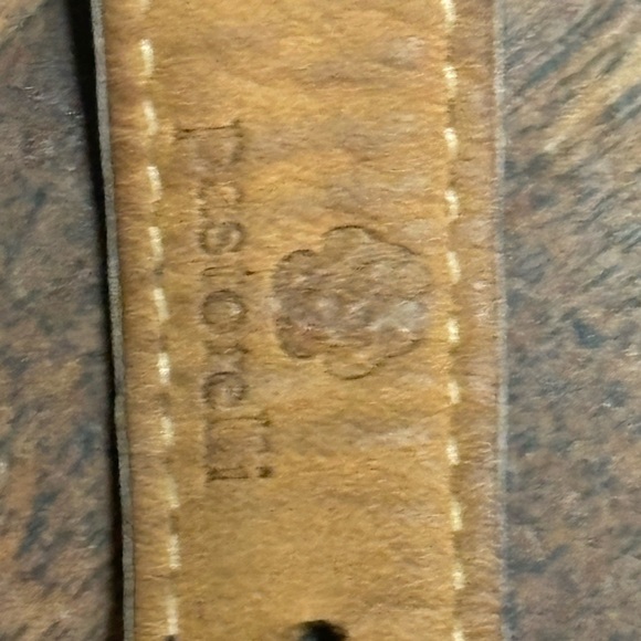 Pastorelli Womens Tank Style Watch Silver Tone Case Mother Of Pearl Dial Works - Picture 5 of 6